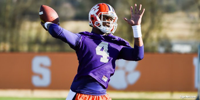 Clemson holds Friday Practice