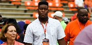 Clemson in top group for Nation's top recruit
