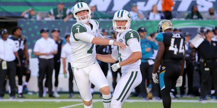 Catanzaro helps Jets with their 2nd straight win (Brad Penner - USA Today Sports)