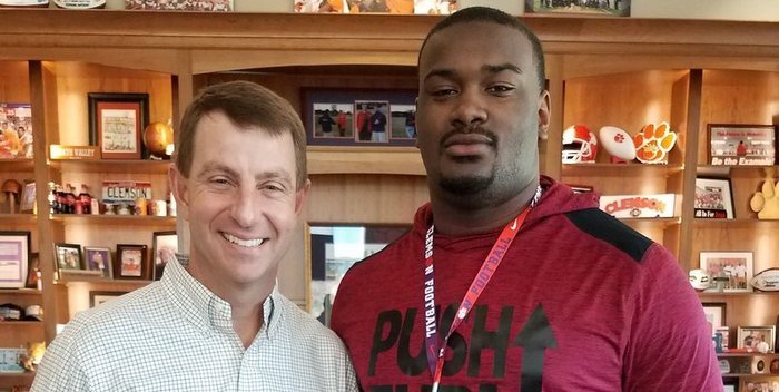 Darnell Jefferies details why Clemson made his top ten