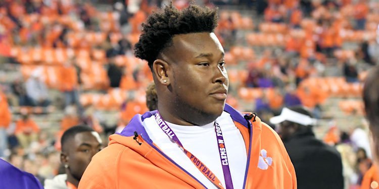 McFadden was one of the later additions to Clemson's 2018 class. 
