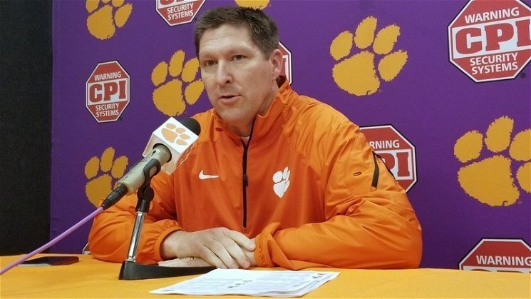 Brad Brownell agrees to new six-year contract