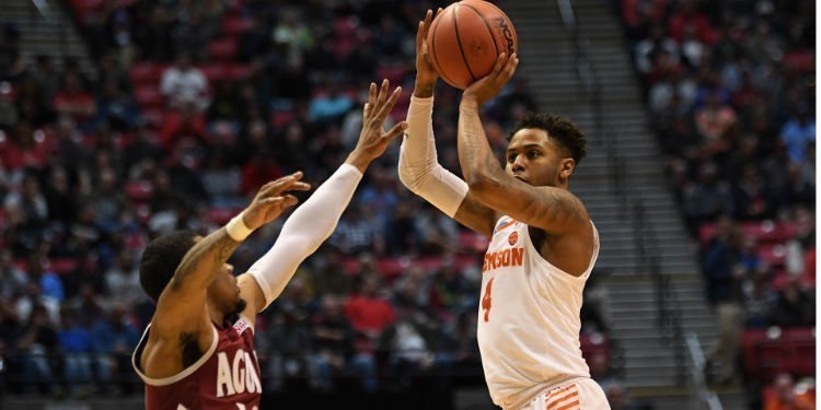 Aggies have no answer for Clemson's guards as Tigers advance in NCAA Tournament