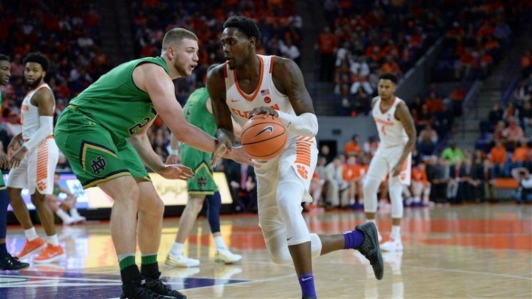 Elijah Thomas is one of four remaining starters averaging double-figures for Clemson.