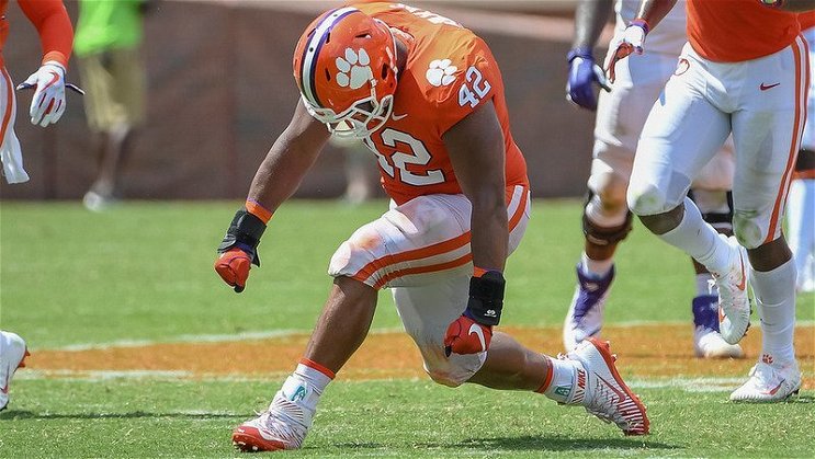 Team leader Christian Wilkins looking for his shot at playing quarterback