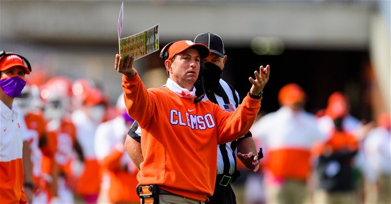 Wednesday Practice Notes: Swinney loving the cold weather in Clemson