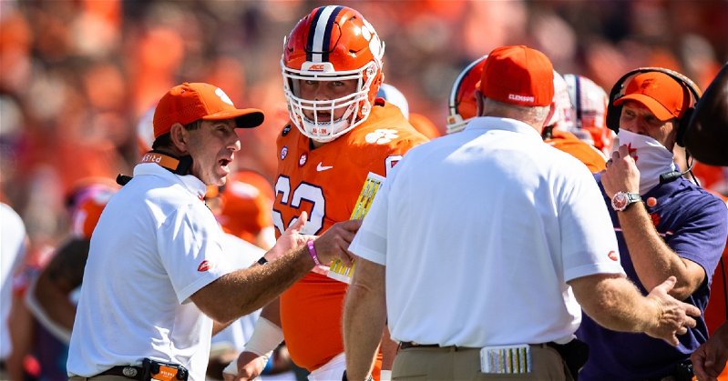 Clemson holds strong grip on No. 1 in Coaches Poll