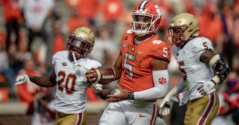 Clemson and Alabama are frontrunners for next season's crown