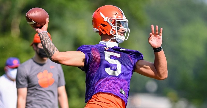 DJ Uiagalelei is slated to lead a top-10 offense in college football. (Clemson athletics photo)