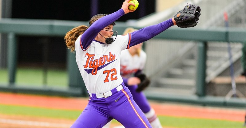 Cagle outduels Rochard as Tigers beat No. 14 Hokies in ACC opener