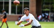 Clemson offers No. 1-rated LB, Hawaii's top player