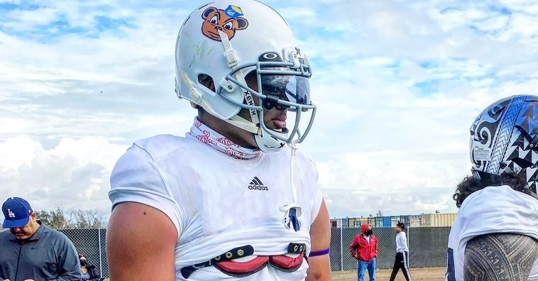 Meet Matayo Uiagalelei: The sophomore that is taking recruiting by storm