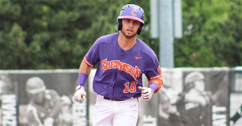 Clemson scores two in the ninth and had the tying run at the plate before a game-ending strikeout. (Clemson athletics photo)