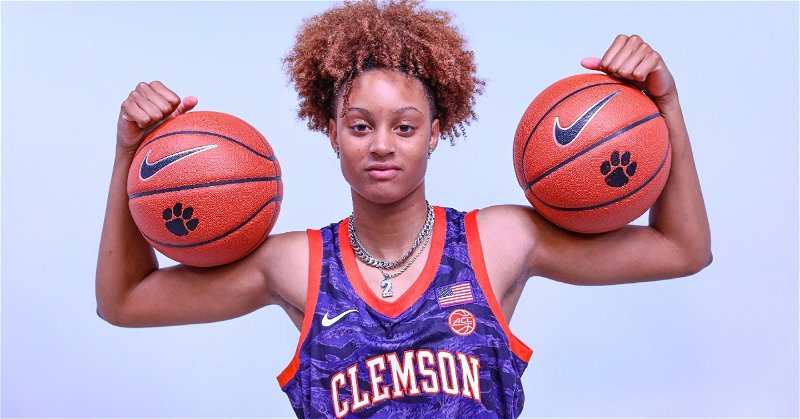Whitehorn was the No. 15 recruit in the nation (Photo via Clemson WBB)