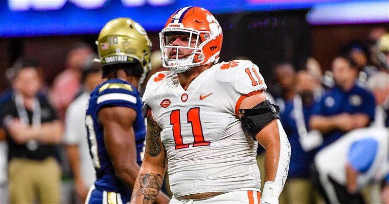 Bryan Bresee is among three projected Tigers in the top-16 of the latest NFL mock draft. 
