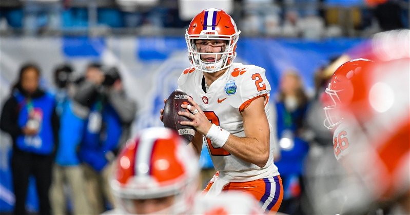Clemson moved up five spots to No. 7 in the final preseason outlook for ESPN's SP+ metric.