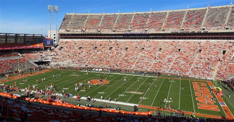 Live from Death Valley: Clemson vs. South Carolina