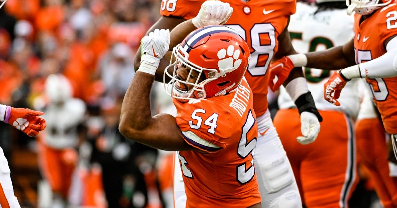 Trotter and Clemson defense preparing for prolific Tennessee offense