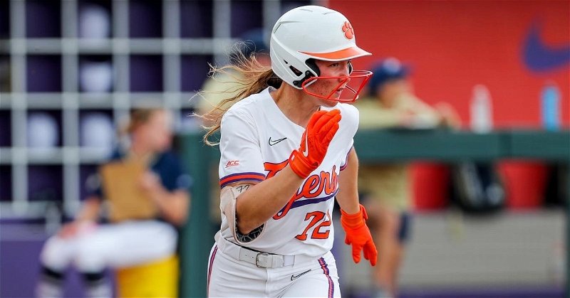 Clemson took an early lead with a two-run double from Valerie Cagle. (Clemson softball Twitter photo) 
