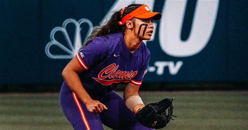 Clemson led early and tied it up late but the Seminoles walked off with the win in the seventh. (Clemson athletics photo)