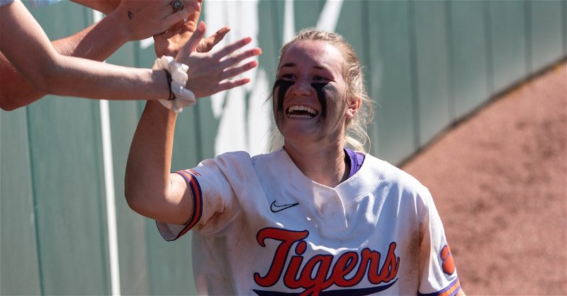 JoJo Hyatt hit a bases-loaded triple for Clemson to walk-off with the win early on Thursday. (file photo). 