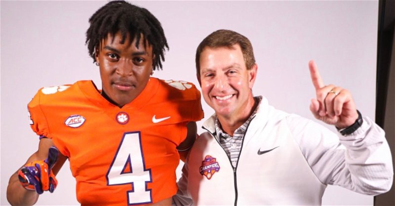 Clemson continues to do damage in Georgia with safety commitment Robert Billings