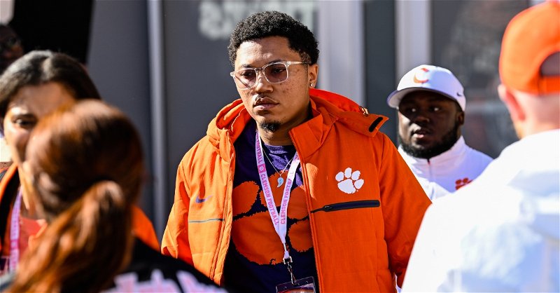PHOTO GALLERY: Recruits at Clemson-Syracuse
