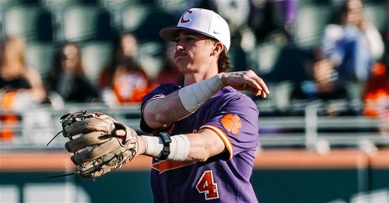 Clemson swept a Saturday doubleheader to sweep the series over Georgia State and go 5-0 this week. (Clemson athletics photo). 