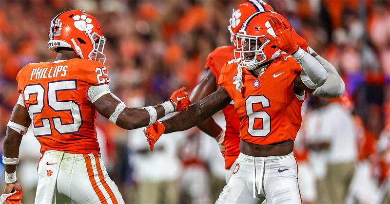 Two Clemson defensive backs out against Georgia Tech, Will Shipley injury update