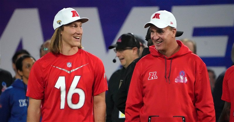 Trevor Lawrence and Peyton Manning linked up for the Pro Bowl games last week. (Photo: Kirby Lee / USATODAY)