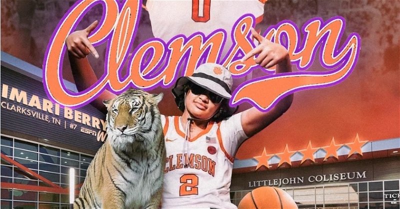 Tennessee guard Imari Berry committed to Clemson women's basketball on Saturday. She is the No. 7 overall prospect in the nation per ESPN.