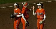 Tigers extend home winning streak to 21 games with Friday sweep