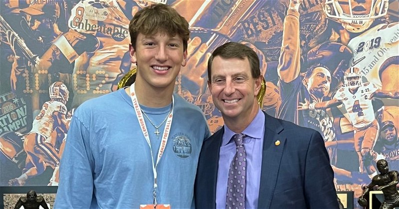 Top 2024 tight end says Clemson's family atmosphere has Tigers in final three