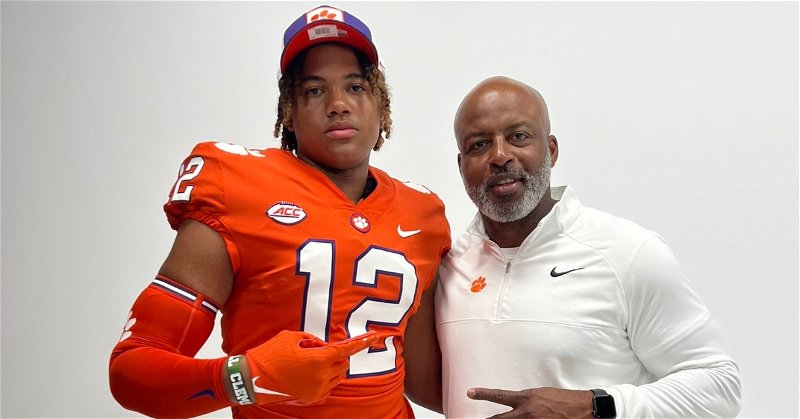 Greensboro's Bryce Davis is rated as high as the No. 3 WDE in the 2025 class and he has a Clemson offer now.
