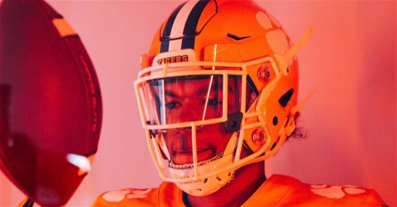 Tampa Catholic's Terrance Moore announced a Clemson offer on Tuesday.