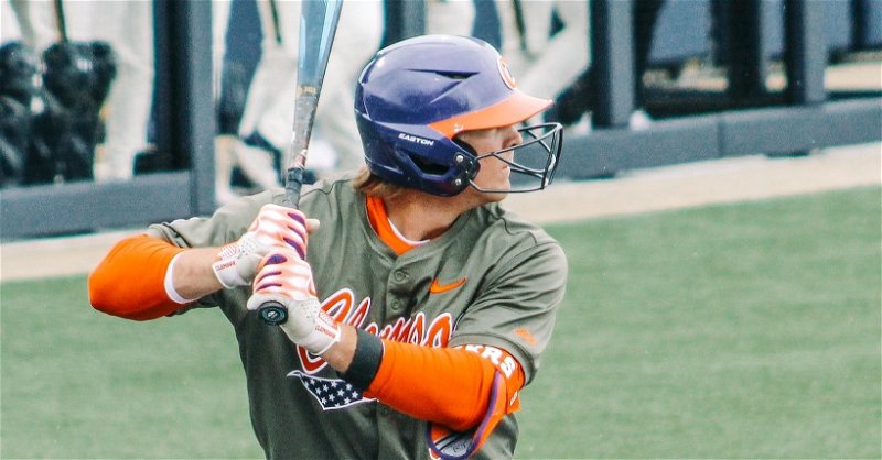 Clemson led 11-1 going in the bottom of the 7th, but after a big Irish rally, Clemson completed the sweep in extras.