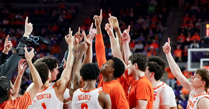 Clemson looks to push over .500 on ACC home games this month. 