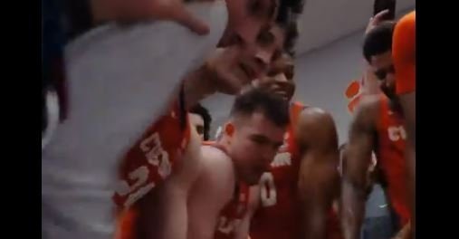 WATCH: Clemson celebrating after NCAA tourney win over Baylor