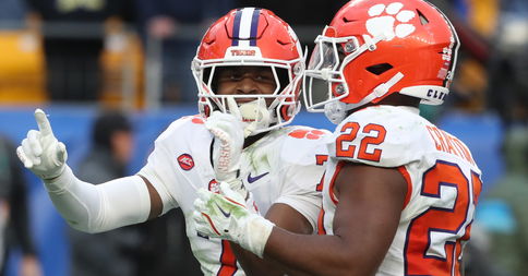 Young defensive standout sees Clemson unit playing free