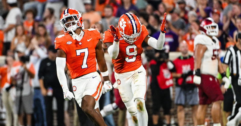 Clemson defensive leader looks for his group to put together consistent effort