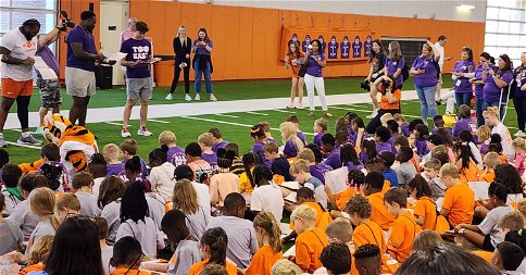 Baby Shark and Clemson football: Clemson hosts reading event for first graders