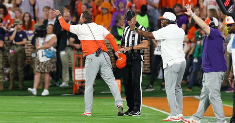 Swinney takes the blame for poor play: 'We didn't deserve to win'