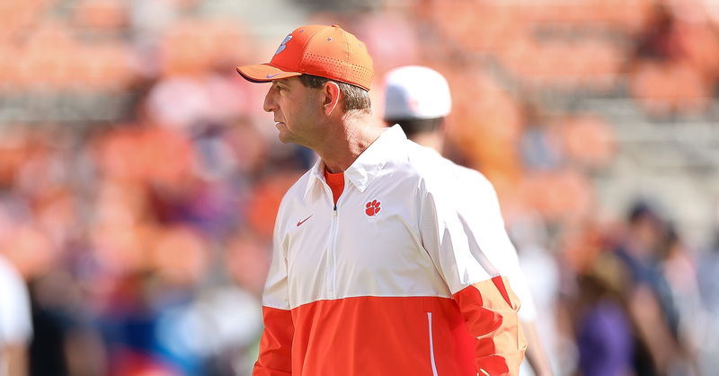 Swinney updates injuries, talks open date schedule and buying Clemson stock