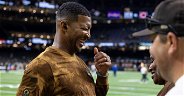 Jameis Winston wants to provide support for Deshaun Watson