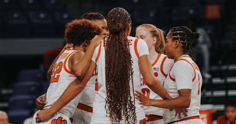 Clemson women's basketball dropped to 1-5 in ACC play. (Clemson athletics photo)