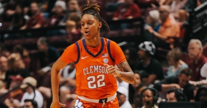 Whitehorn had 18 points with 14 rebounds in the loss (Photo courtesy: Clemson WBB Twitter)
