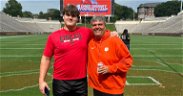 Clemson offers No. 1-ranked lineman