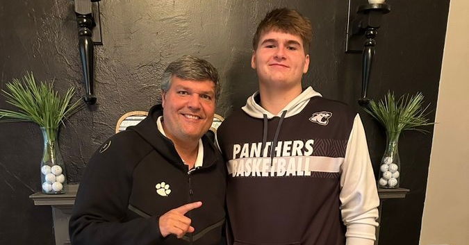 4-star Ohio lineman has Clemson in top three following Matt Luke visit